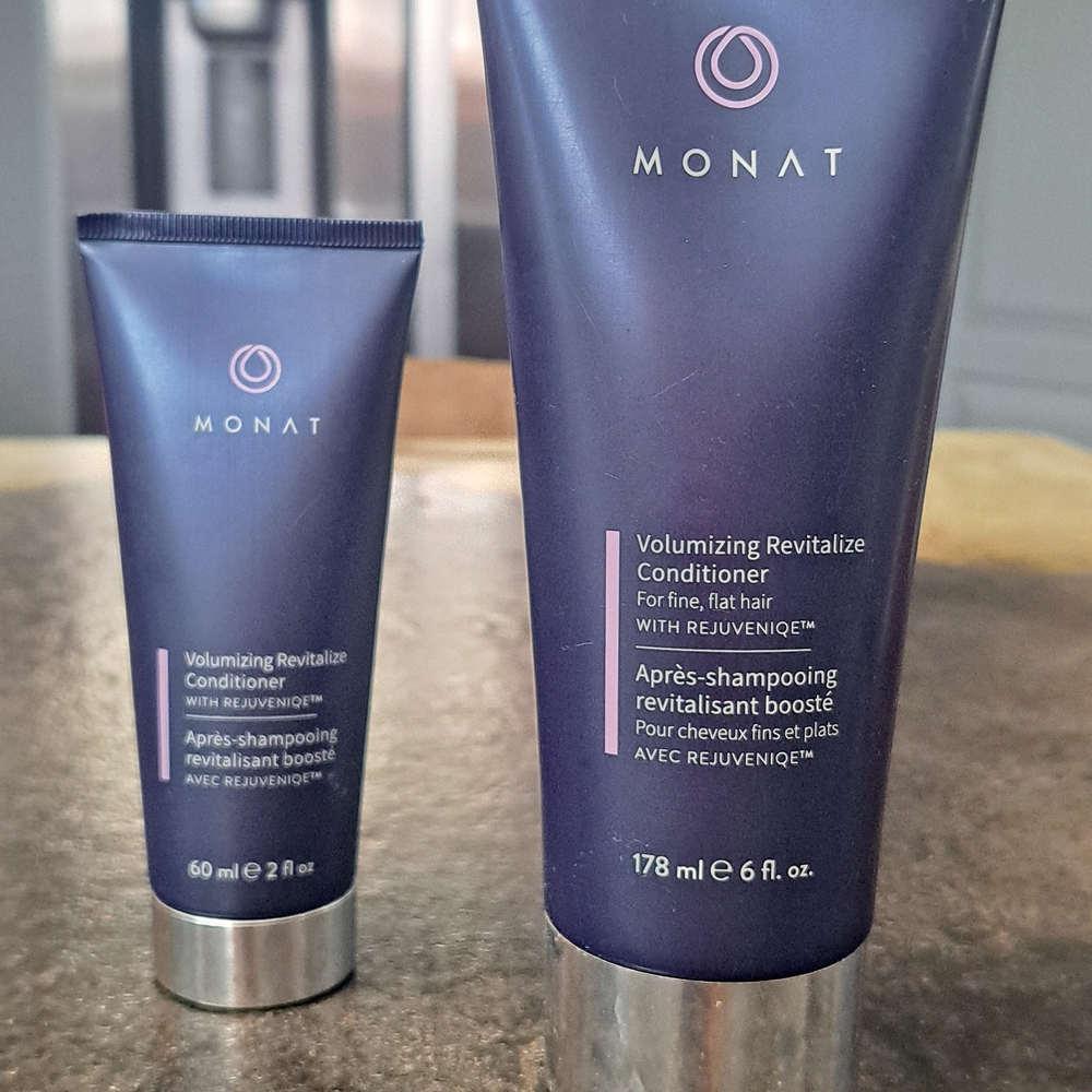 MONAT Volumizing Revitalize Conditioner